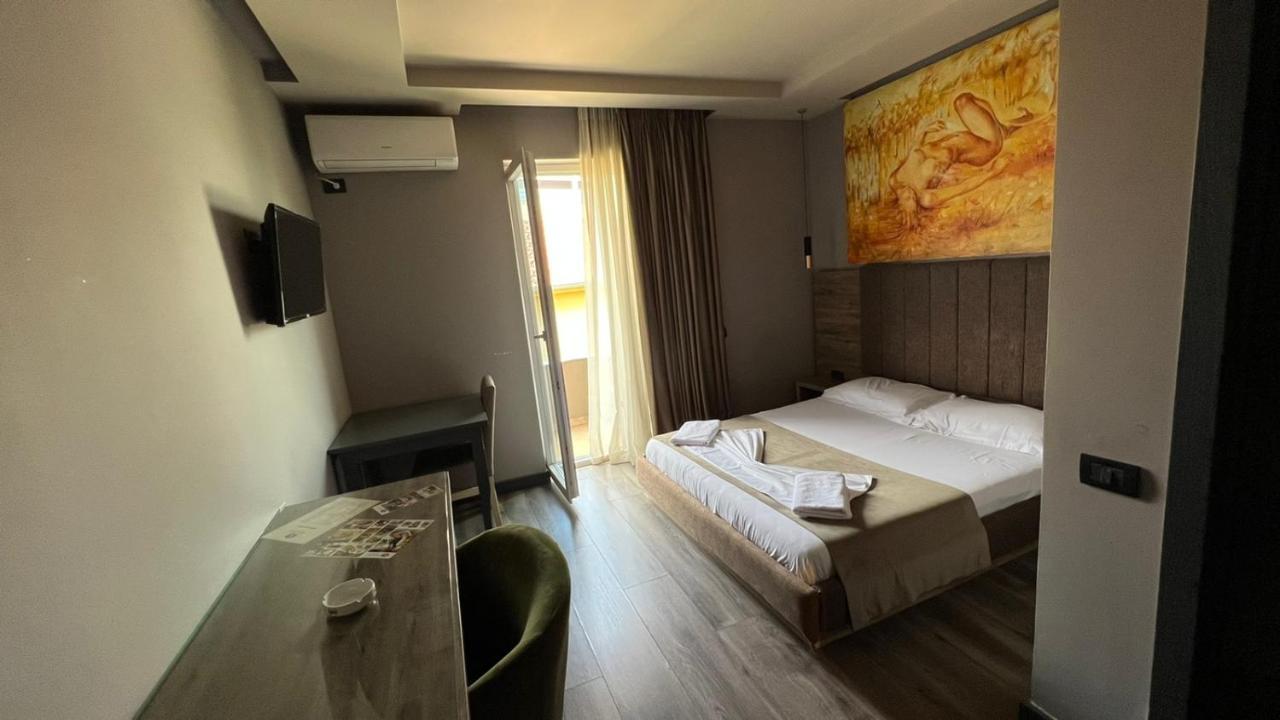 Vivi La Vita Hotel Tiranë Luaran gambar
