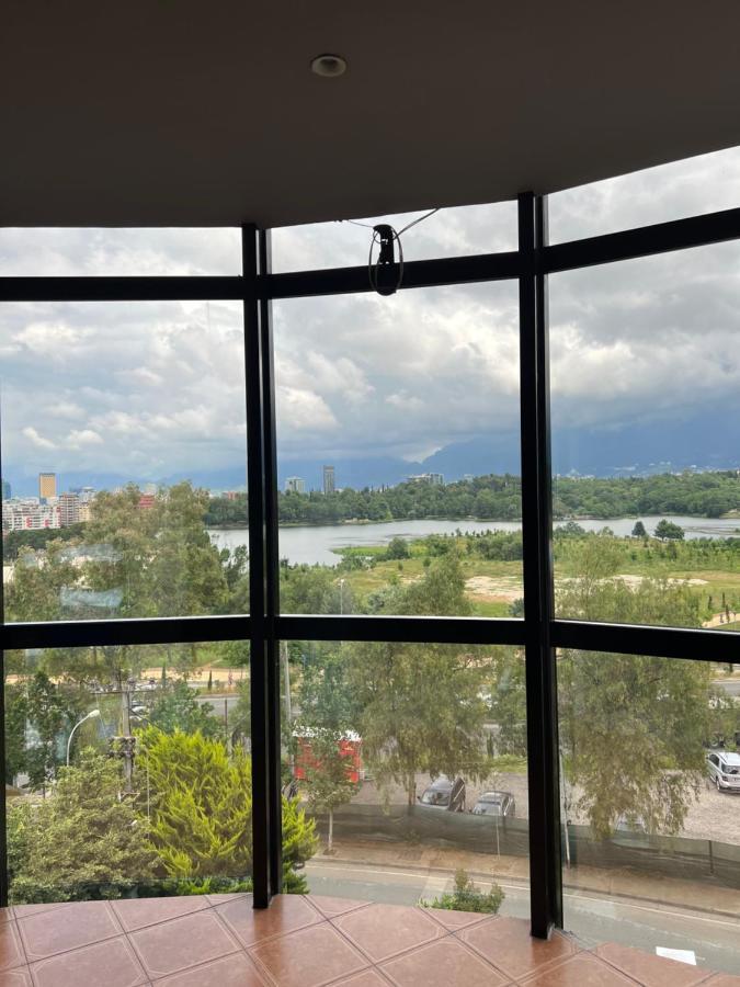 Vivi La Vita Hotel Tiranë Luaran gambar