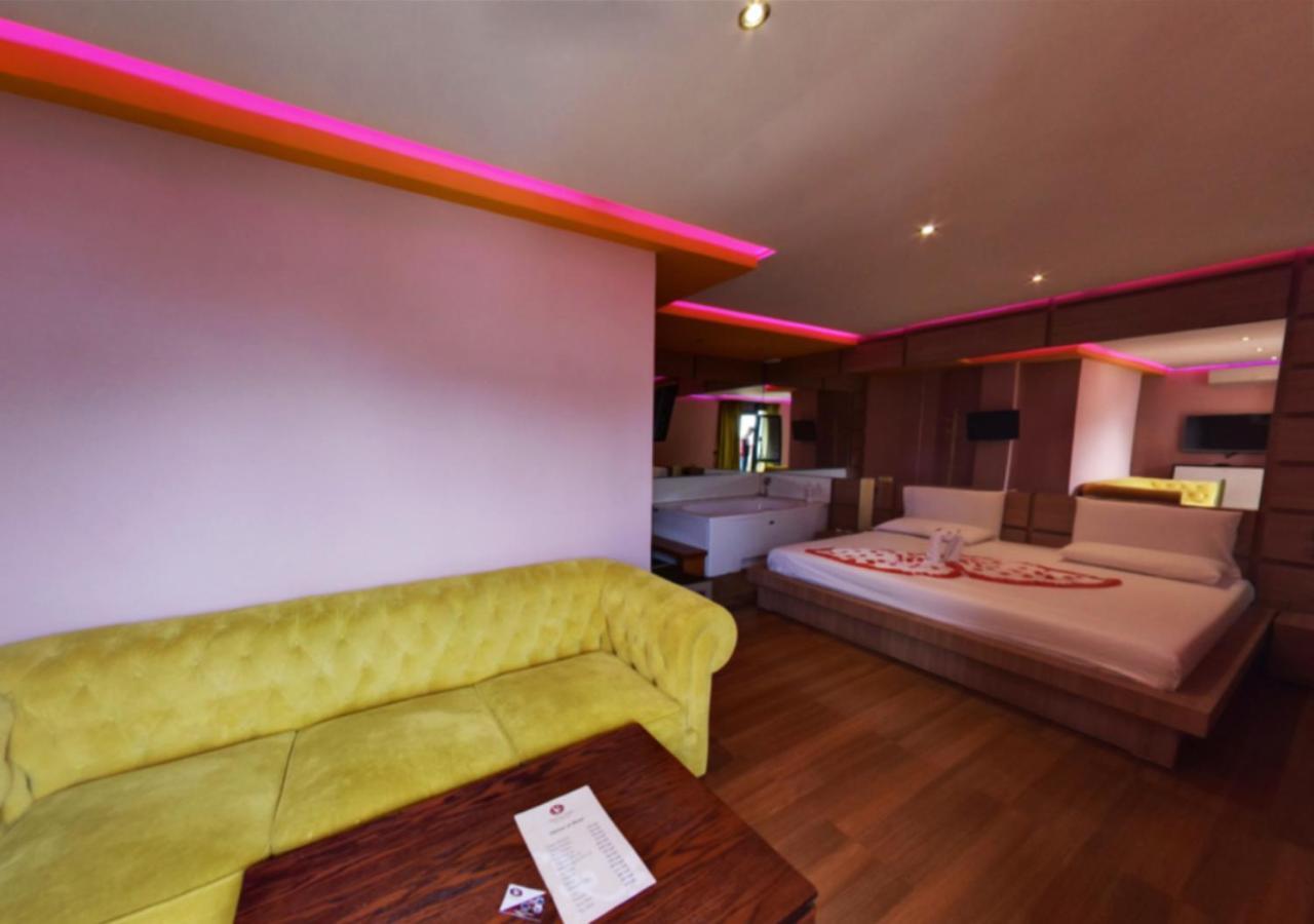 Vivi La Vita Hotel Tiranë Luaran gambar