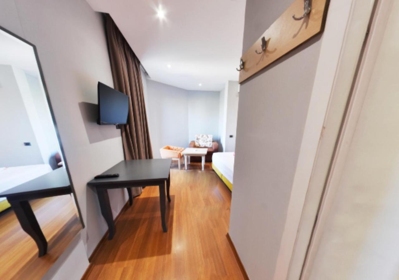 Vivi La Vita Hotel Tiranë Luaran gambar